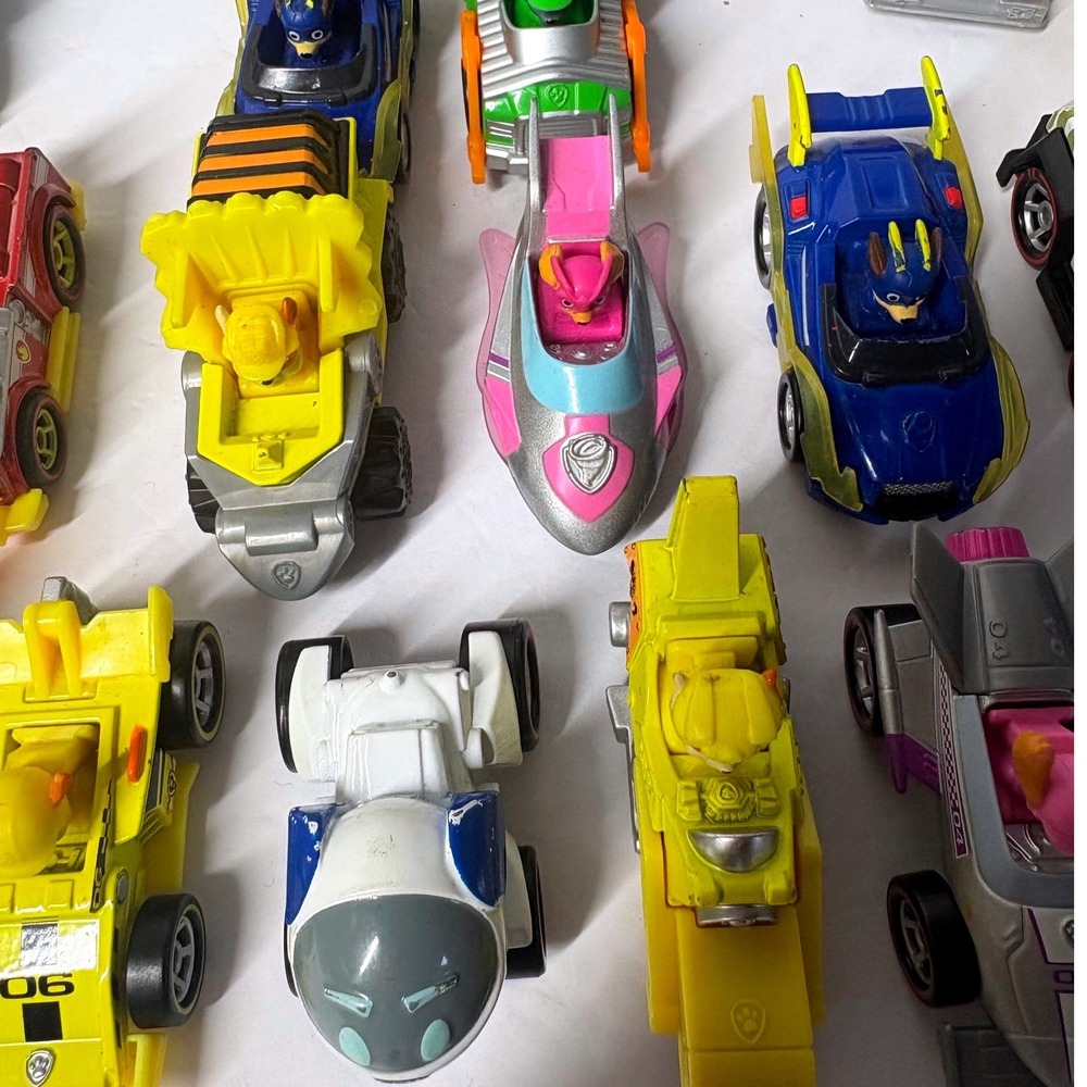 Paw Patrol Vehicle Lot 17 True Metal Diecast & 3 Plastic Cars HTF Ella Robo Dog - Picture 6 of 8